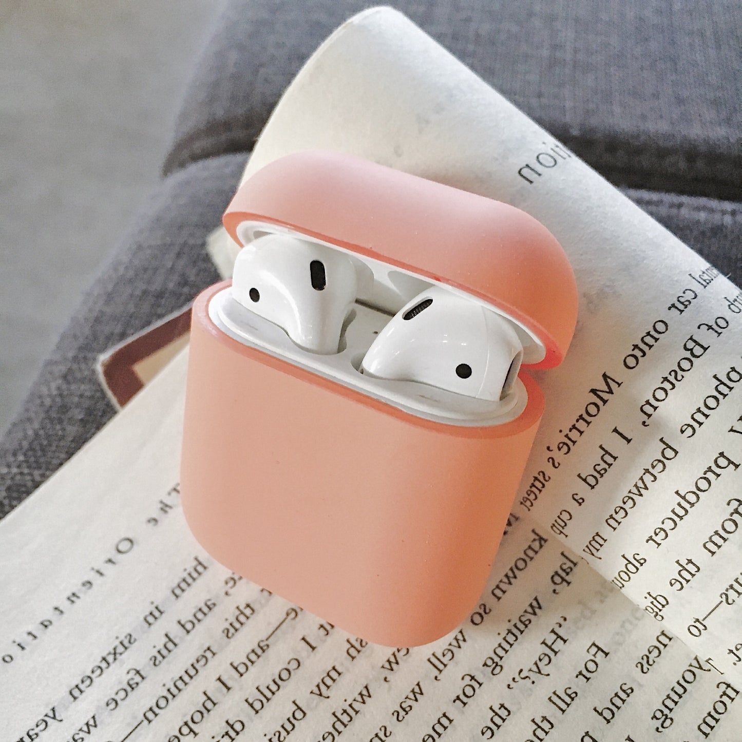 Solid Color Wireless Airpod Case Cover - Cloud Tech